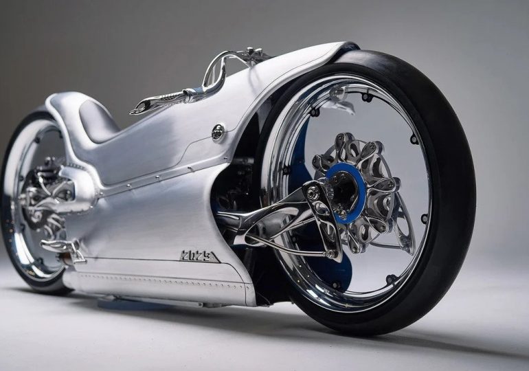 Futurystyczny motocykl Fuller Moto, wyprodukowany za pomocą druku 3D z metalu