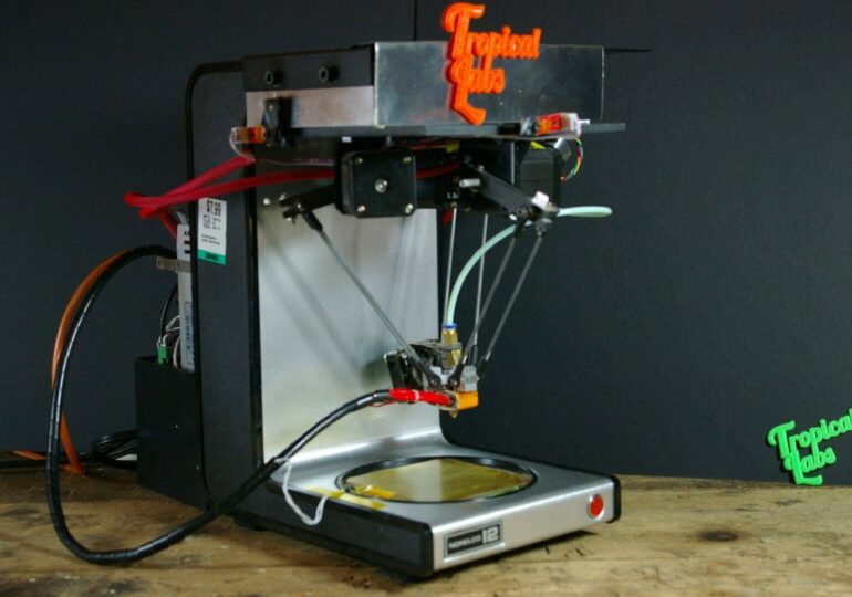 Ekspres do kawy przekształcony w drukarkę 3D typu Delta