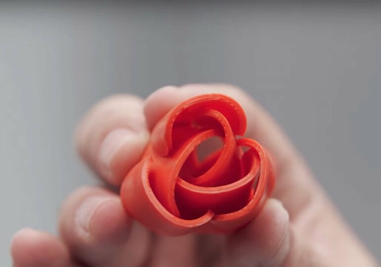 TU Delft łączy druk 3D i origami w celu wytworzenia samo-składających się struktur 3D